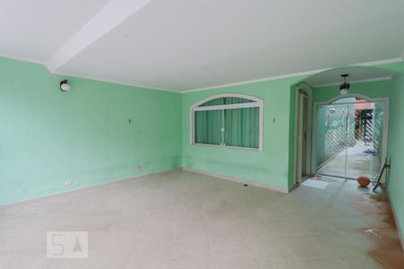 Casa à venda com 300m², 2 quartos e 2 vagasGaragem