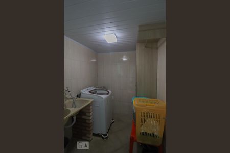 Casa à venda com 300m², 2 quartos e 2 vagasÁrea de Serviço