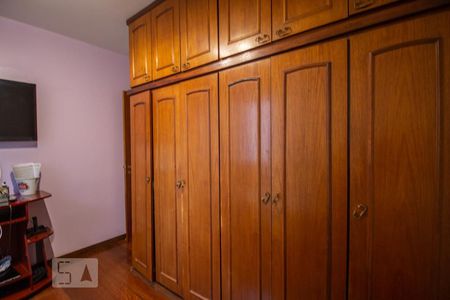 Apartamento à venda com 130m², 4 quartos e 3 vagas Apartamento à venda com 130m², 4 quartos e 3 vagasQuarto 1