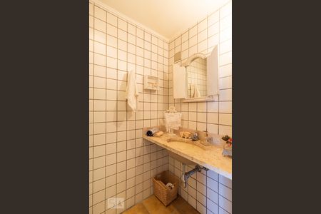 Apartamento à venda com 470m², 4 quartos e 4 vagasLavabo Sala 2