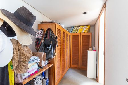 Apartamento à venda com 470m², 4 quartos e 4 vagasCloset