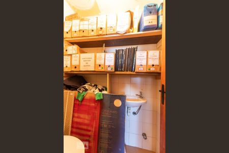 Apartamento à venda com 470m², 4 quartos e 4 vagasDespensa