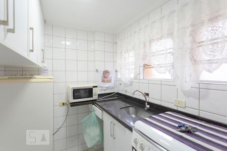 Cozinha de apartamento para alugar com 1 quarto, 40m² em Bela Vista, São Paulo