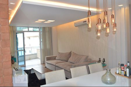 Sala de apartamento à venda com 3 quartos, 104m² em Largo da Batalha, Niterói