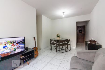 Sala de apartamento para alugar com 3 quartos, 70m² em Vila Butantã, São Paulo