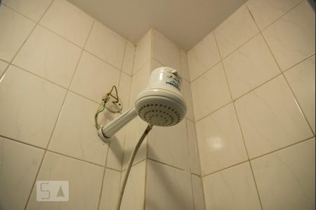 Banheiro de apartamento para alugar com 1 quarto, 30m² em Copacabana, Rio de Janeiro