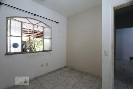 Quarto 1 de casa à venda com 3 quartos, 160m² em Taquara, Rio de Janeiro