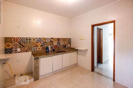Casa para alugar com 90m², 2 quartos e 1 vaga Casa para alugar com 90m², 2 quartos e 1 vagaCozinha