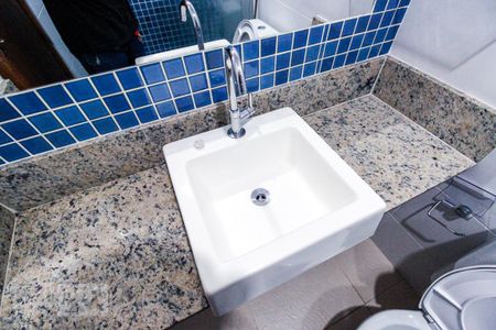 Casa para alugar com 90m², 2 quartos e 1 vaga Casa para alugar com 90m², 2 quartos e 1 vagaBanheiro 1