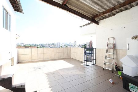 Casa à venda com 55m², 1 quarto e sem vagaQuintal