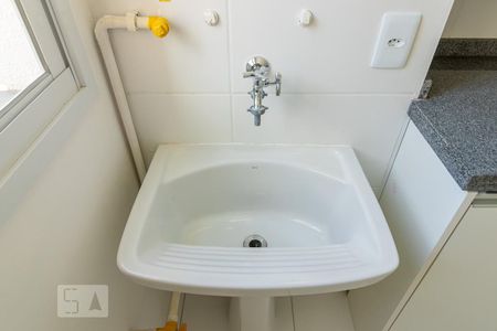 Apartamento para alugar com 60m², 2 quartos e 1 vagaÁrea de Serviço