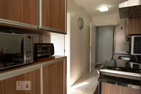Apartamento à venda com 112m², 3 quartos e 2 vagas Apartamento à venda com 112m², 3 quartos e 2 vagasCozinha