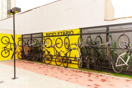 Apartamento para alugar com 40m², 2 quartos e sem vaga Apartamento para alugar com 40m², 2 quartos e sem vagaÁrea comum - Bicicletário