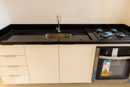 Apartamento para alugar com 40m², 2 quartos e sem vaga Apartamento para alugar com 40m², 2 quartos e sem vagaCozinha - Armários