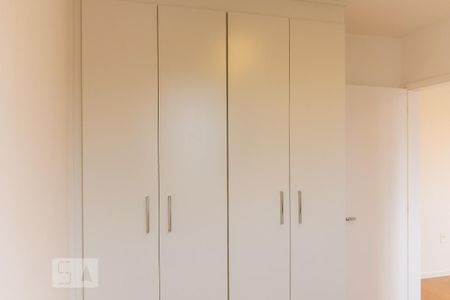 Quarto 1 - Armários de apartamento para alugar com 2 quartos, 40m² em Santana, São Paulo