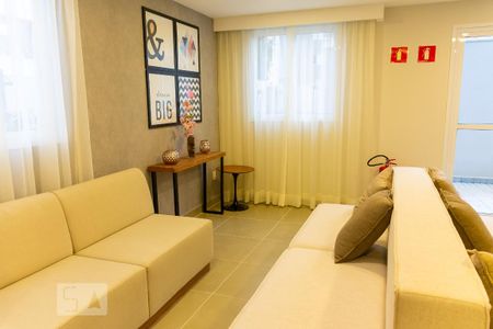 Apartamento para alugar com 40m², 2 quartos e sem vaga Apartamento para alugar com 40m², 2 quartos e sem vagaÁrea comum - Salão de festas
