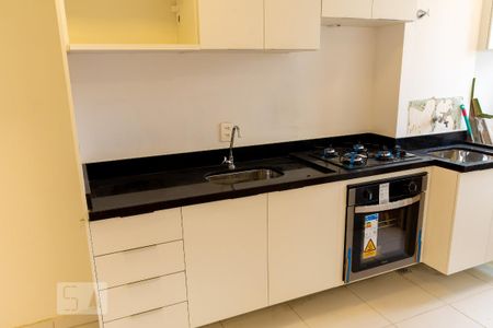 Cozinha de apartamento para alugar com 2 quartos, 40m² em Santana, São Paulo