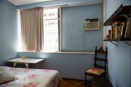 Apartamento à venda com 300m², 4 quartos e 1 vagaQuarto 2