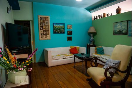 Sala de TV de apartamento à venda com 4 quartos, 300m² em Copacabana, Rio de Janeiro