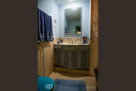 Apartamento à venda com 300m², 4 quartos e 1 vagaBanheiro Social 2