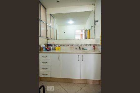 Apartamento à venda com 300m², 4 quartos e 1 vagaBanheiro da Suíte