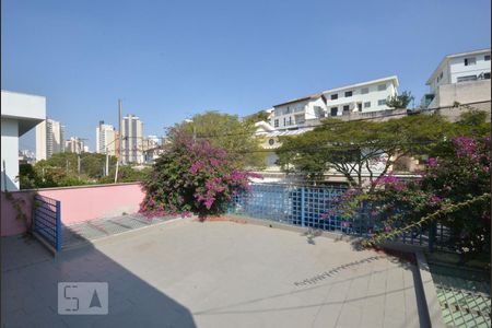 Casa à venda com 554m², 4 quartos e 4 vagas Casa à venda com 554m², 4 quartos e 4 vagasVaranda Externa