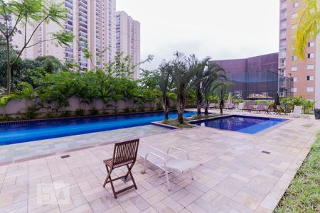 Apartamento para alugar com 58m², 2 quartos e 1 vaga Apartamento para alugar com 58m², 2 quartos e 1 vagaÁrea comum - Piscina