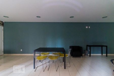 Apartamento para alugar com 58m², 2 quartos e 1 vaga Apartamento para alugar com 58m², 2 quartos e 1 vagaÁrea comum - Sala de Leitura