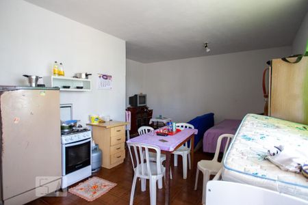 Casa para alugar com 300m², 8 quartos e 1 vaga Casa para alugar com 300m², 8 quartos e 1 vagaQuarto 4
