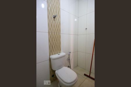 Casa para alugar com 300m², 8 quartos e 1 vaga Casa para alugar com 300m², 8 quartos e 1 vagaBanheiro 1