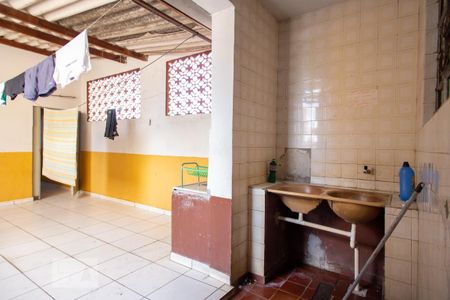 Área de Serviço de casa para alugar com 8 quartos, 300m² em Setor Norte Ferroviario, Goiânia