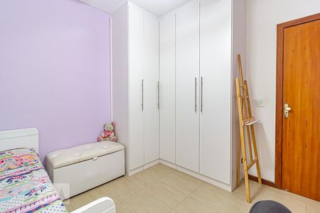 Casa à venda com 156m², 3 quartos e 1 vagaQuarto 2