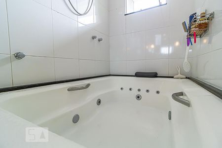 Casa à venda com 156m², 3 quartos e 1 vagaBanheiro da Suíte