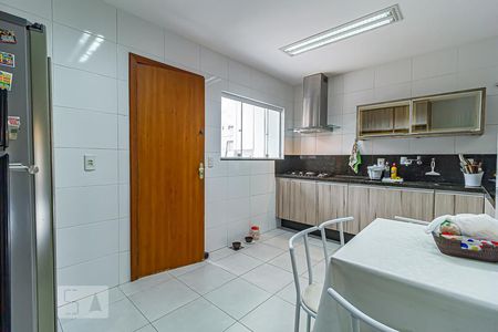 Casa à venda com 156m², 3 quartos e 1 vagaCozinha