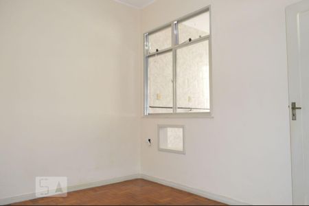 Quarto 2 de apartamento à venda com 2 quartos, 70m² em Icaraí, Niterói
