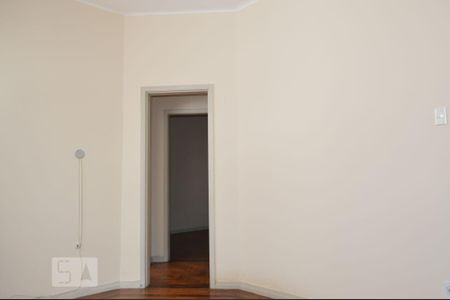 Sala de apartamento à venda com 2 quartos, 70m² em Icaraí, Niterói