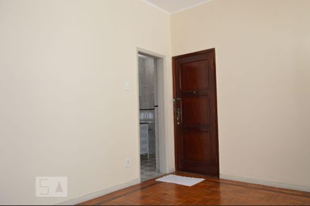 Sala de apartamento à venda com 2 quartos, 70m² em Icaraí, Niterói