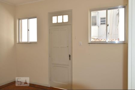 Sala de apartamento à venda com 2 quartos, 70m² em Icaraí, Niterói