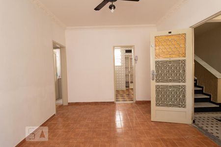 Apartamento para alugar com 70m², 2 quartos e sem vagaSala