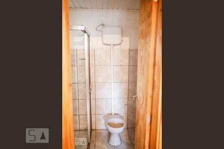 Banheiro de casa para alugar com 1 quarto, 35m² em Vila Joao Pessoa, Porto Alegre