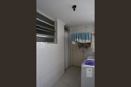 Apartamento à venda com 115m², 2 quartos e sem vagaÁrea de Serviço