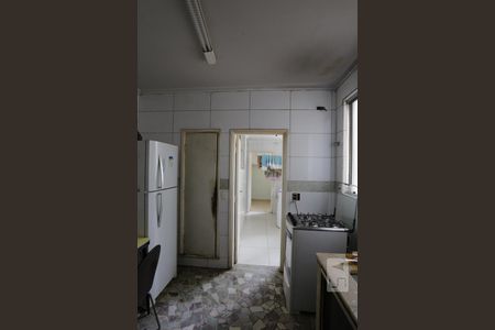 Apartamento à venda com 115m², 2 quartos e sem vagaCozinha