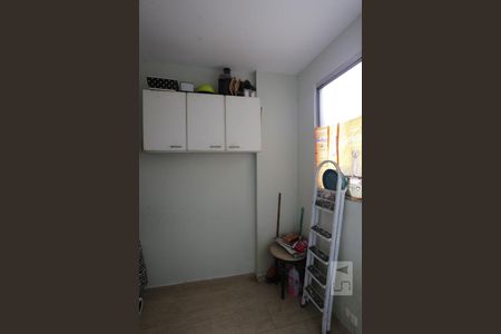 Apartamento à venda com 115m², 2 quartos e sem vagaQuarto de Serviço