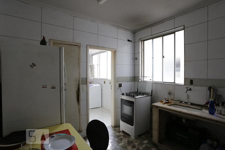 Apartamento à venda com 115m², 2 quartos e sem vagaCozinha