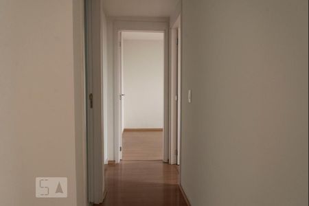 Corredor de apartamento para alugar com 2 quartos, 68m² em Maranhão, São Paulo