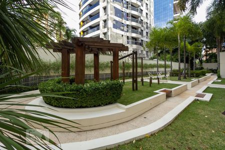 Apartamento à venda com 77m², 1 quarto e 1 vagaJardim