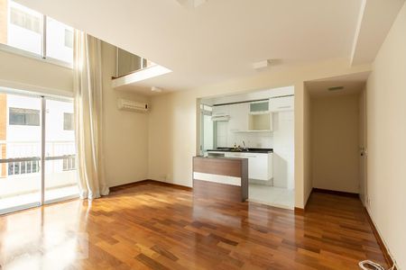 Apartamento à venda com 77m², 1 quarto e 1 vagaSala