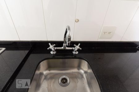 Apartamento à venda com 77m², 1 quarto e 1 vagaCozinha - Torneira