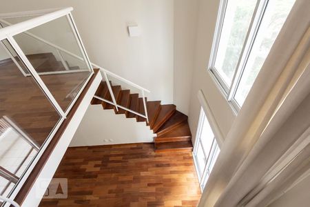 Apartamento à venda com 77m², 1 quarto e 1 vagaSuite