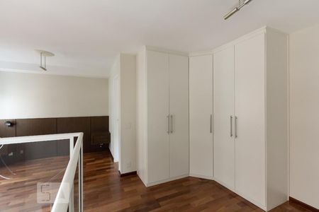 Apartamento à venda com 77m², 1 quarto e 1 vagaSuite